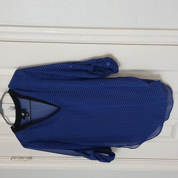 Iz Byer Blue Sheer Button-Up V-Neck Blousr - Picture 2 of 5